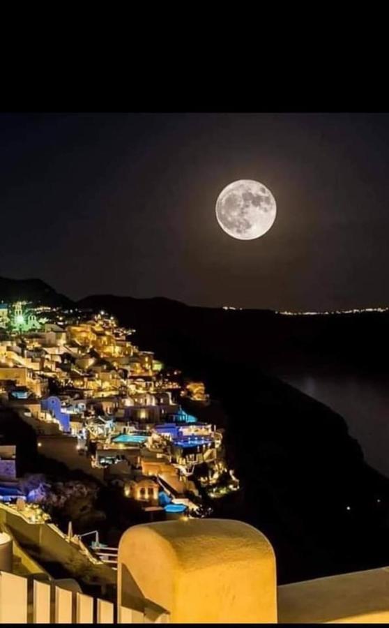Santorini Pleasure Studios Fira  Zewnętrze zdjęcie